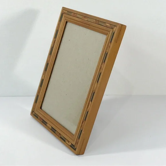 Vintage Fetco 5x7" Wooden Picture Frame with Decorative Inlay Dovetail Joint - Picture 11 of 15